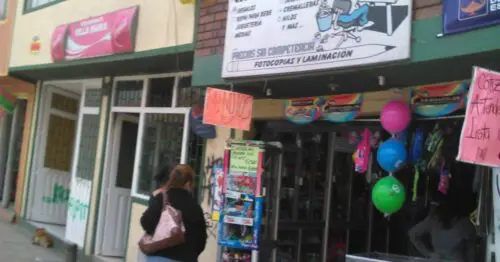 MISCELANEA Y PAPELERIA LA AVENIDA LA ESPERANZA SUR MISCELANEA Y PAPELERIA LA AVENIDA LA ESPERANZA SUR
